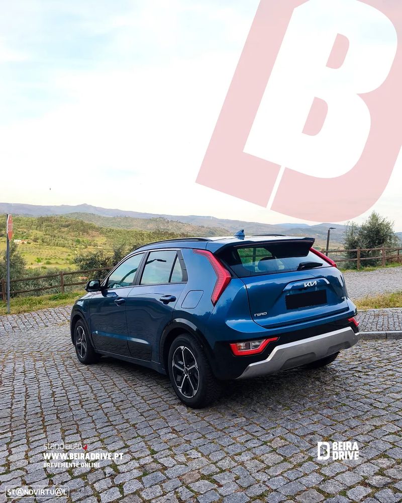 Kia Niro 1.6 GDI PHEV 2WD OPF Aut. Spirit - 4