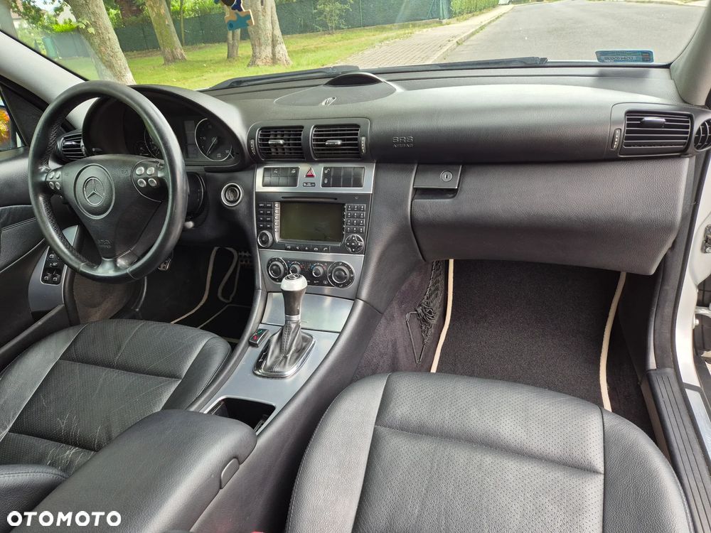 Mercedes-Benz Klasa C - 33