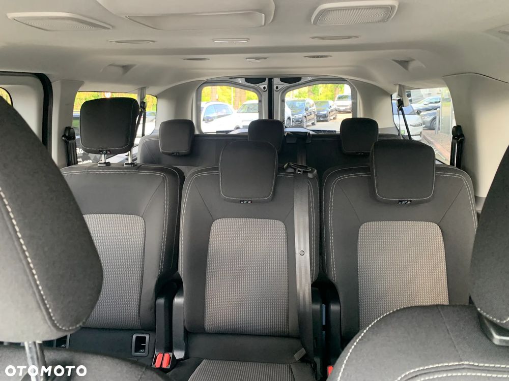 Volkswagen Transporter - 16