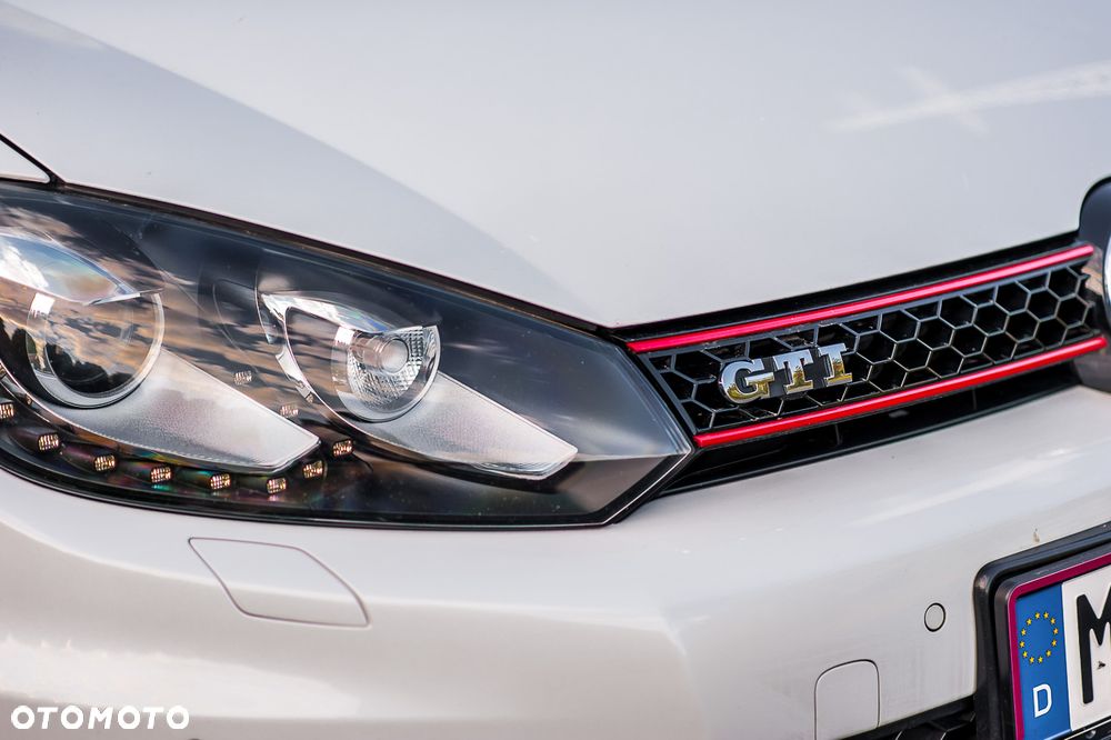 Volkswagen Golf Cabrio GTI - 1