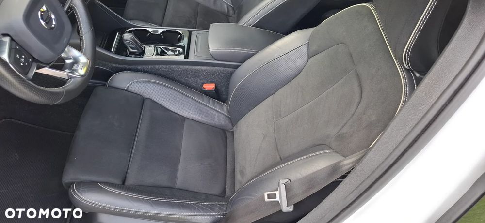 Volvo XC 40 T4 Geartronic R-Design - 10
