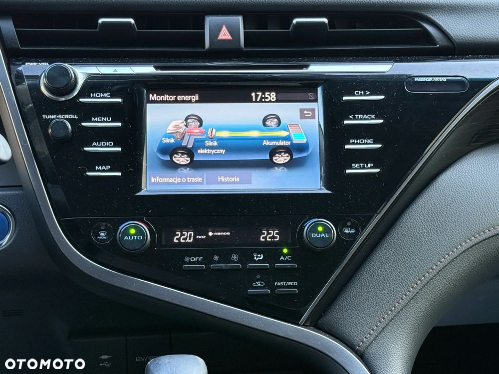 Toyota Camry 2.5 Hybrid Comfort CVT - 5