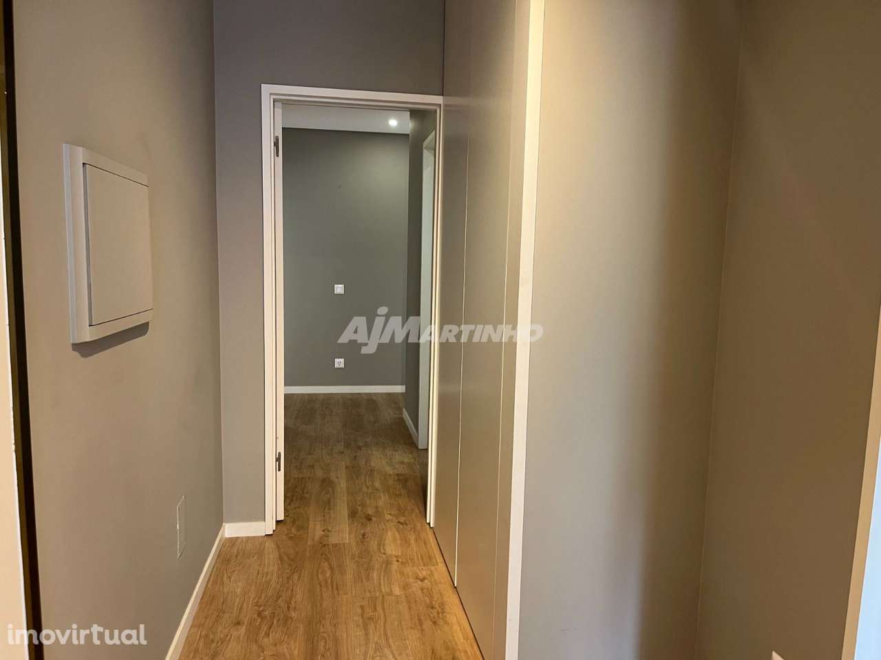 T3 Mobilado com Garagem, Zona Monte Burgos - Grande imagem: 4/24