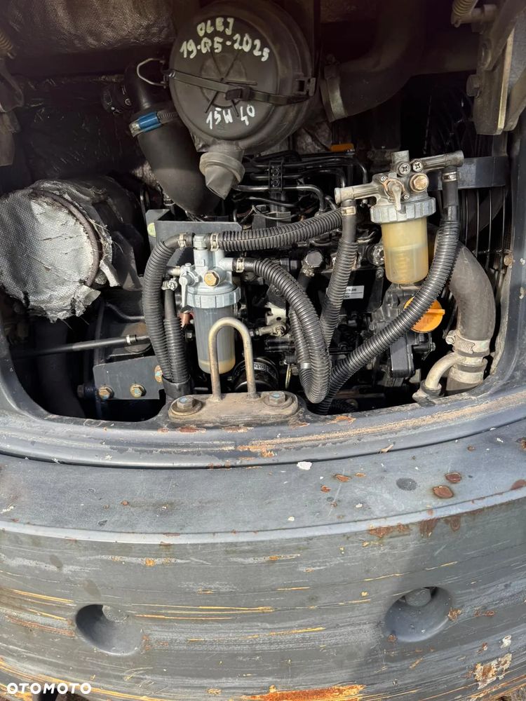Hitachi ZX 22 - 9