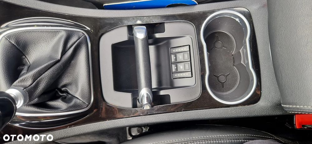 Ford S-Max 2.0 TDCi DPF Titanium X - 28