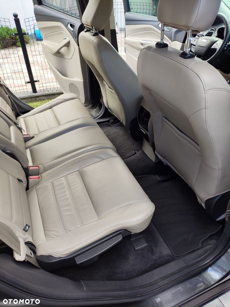 Ford Escape 2.0 EcoBoost AWD Titanium - 10