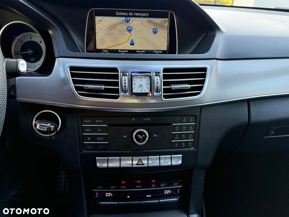 Mercedes-Benz Klasa E 220 BlueTEC 4Matic 7G-TRONIC Edition - 29