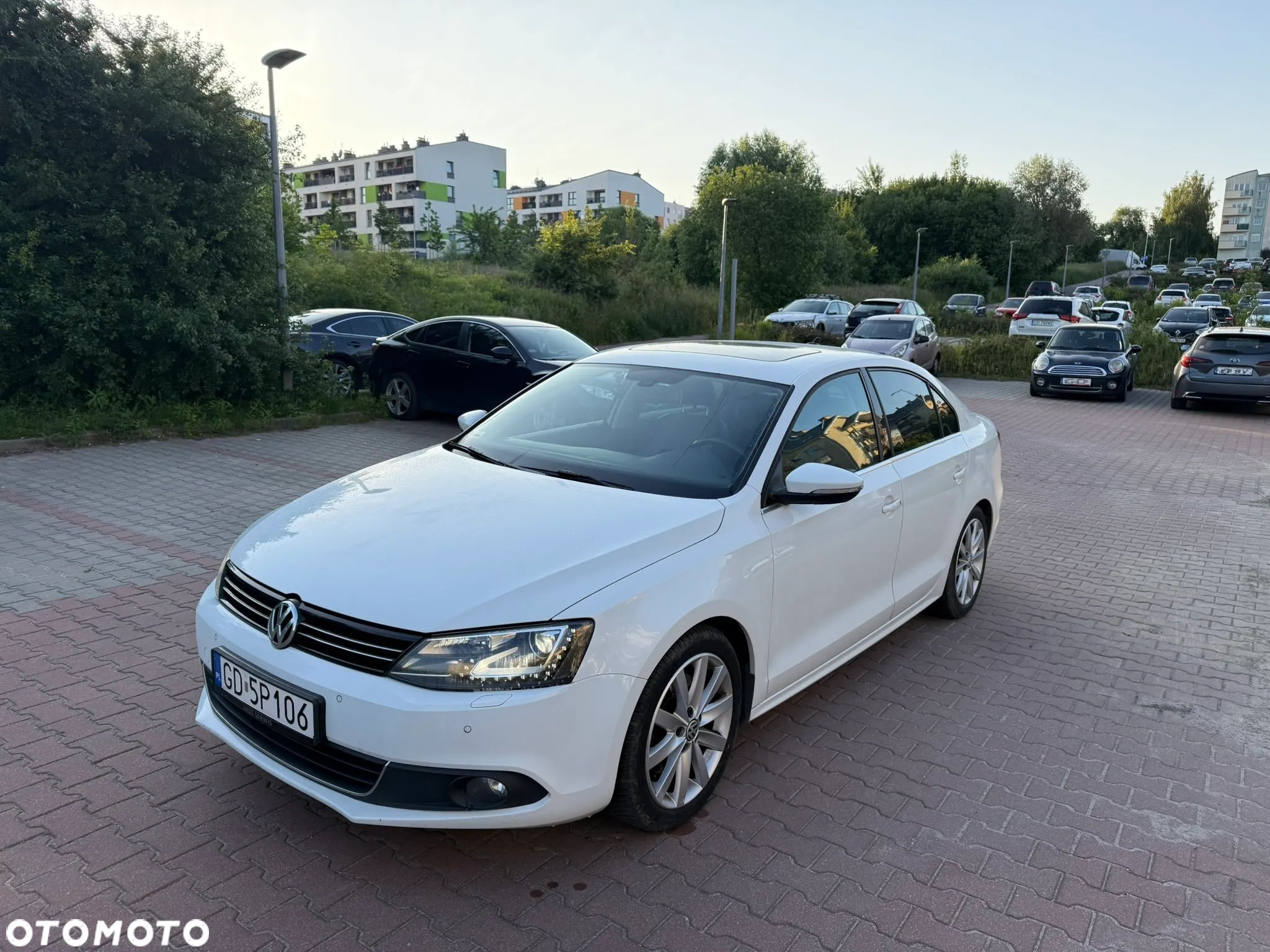 Volkswagen Jetta 2.0 TSI Highline DSG - 8