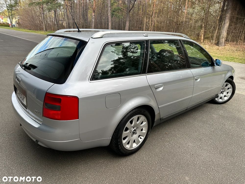 Audi A6 Avant - 13