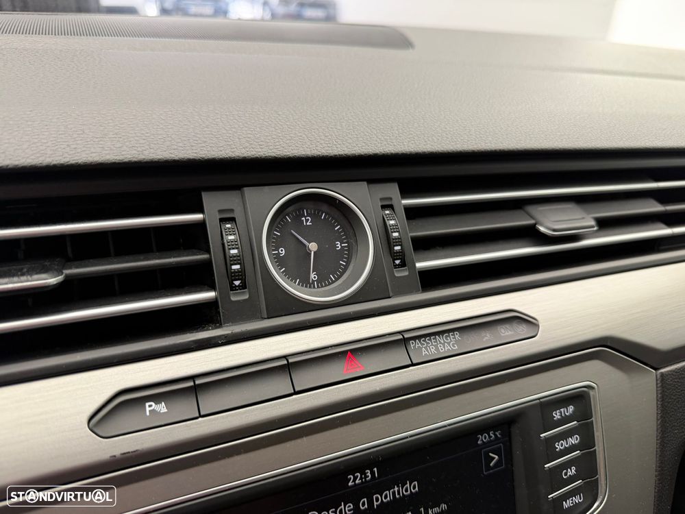VW Passat Variant 1.6 TDI Confortline - 9