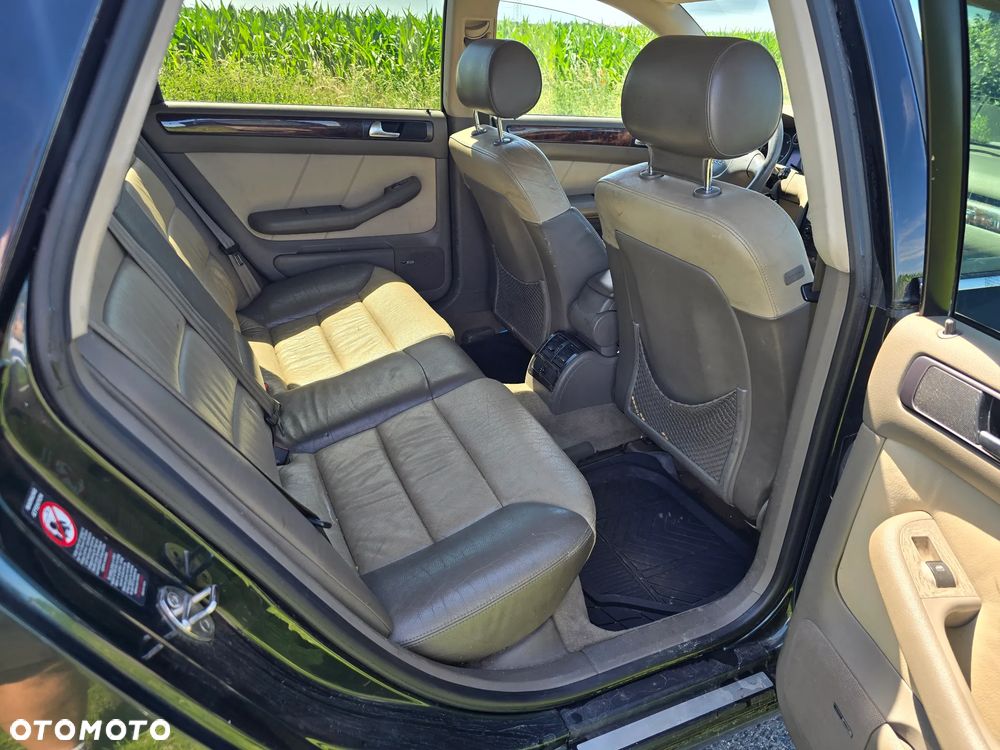 Audi A6 Allroad 2.5 TDI Quattro - 8