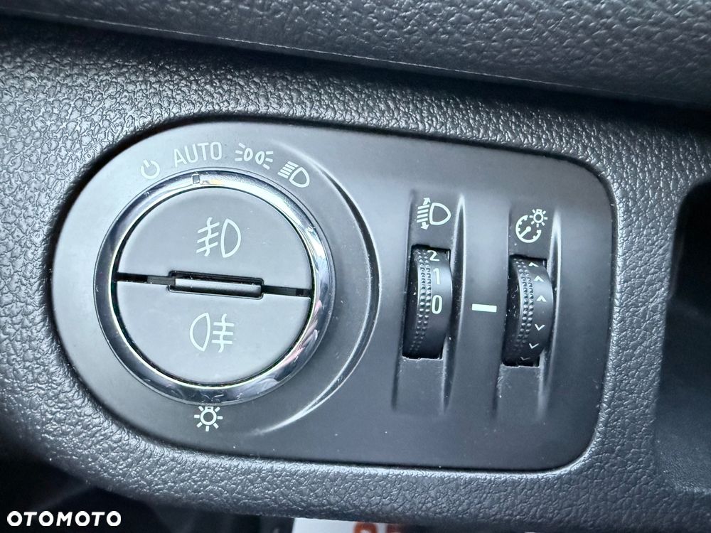 Opel Meriva 1.6 CDTI ecoflex Start/Stop Innovation - 31