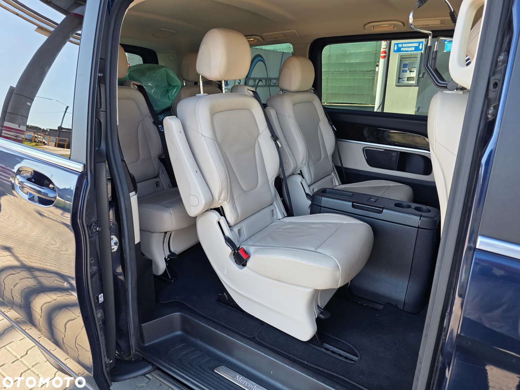Mercedes-Benz Klasa V 250 (BlueTEC) d Avantgarde 7G-Tronic - 11