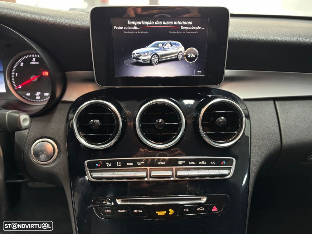 Mercedes-Benz C 200 - 10