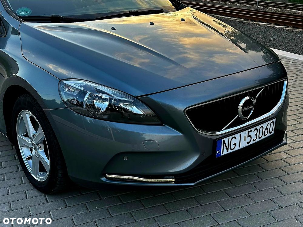 Volvo V40 D2 - 3