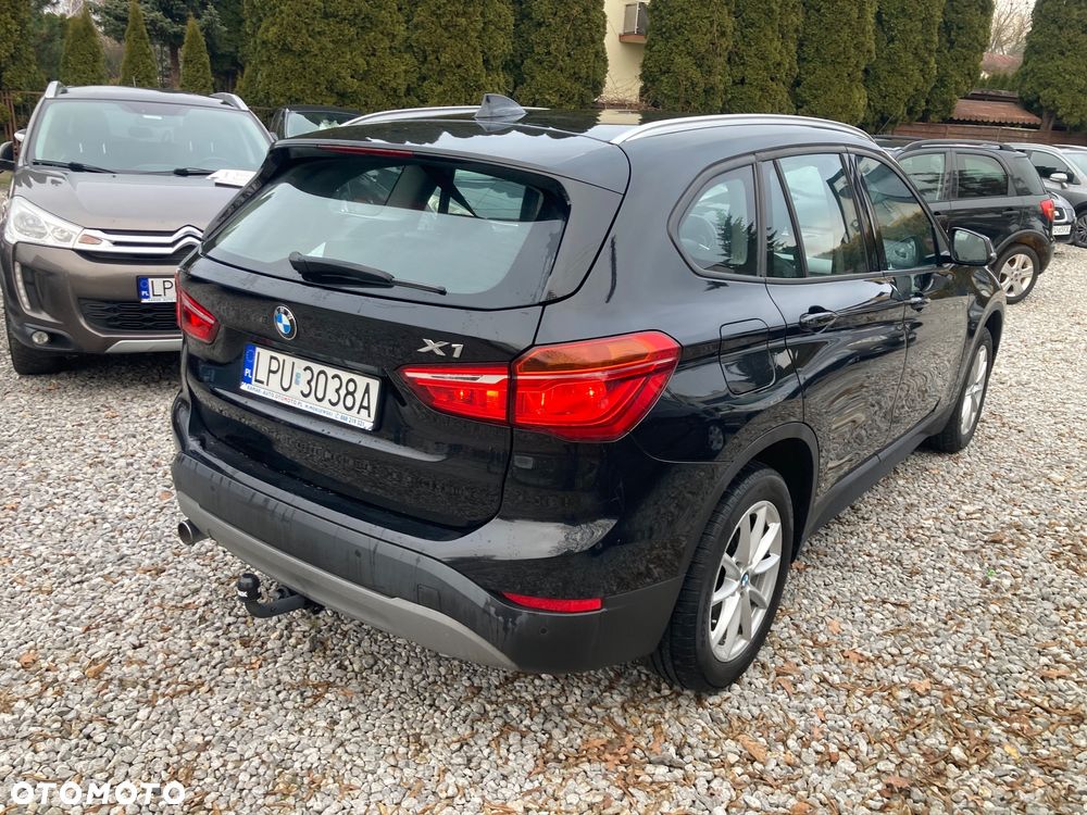BMW X1 sDrive18d - 8