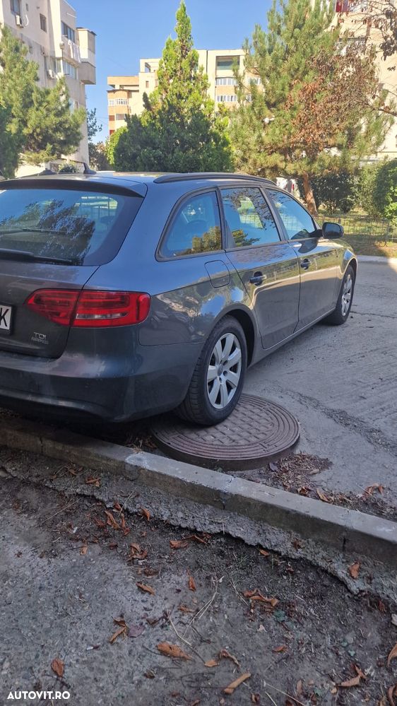 Audi A4 Avant 2.0 TDI DPF clean diesel multitronic Ambiente - 3