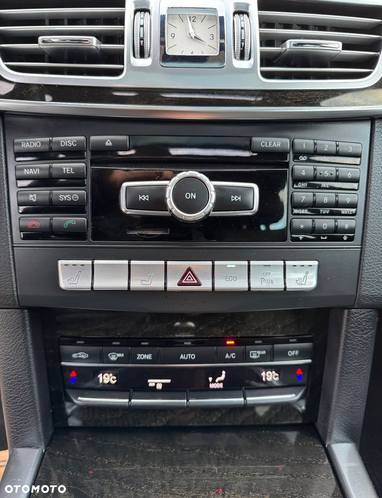 Mercedes-Benz Klasa E - 20