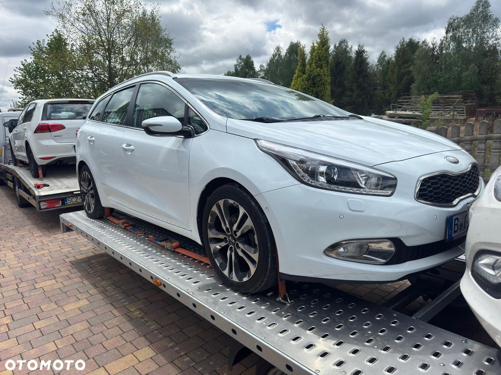 Kia Ceed - 26