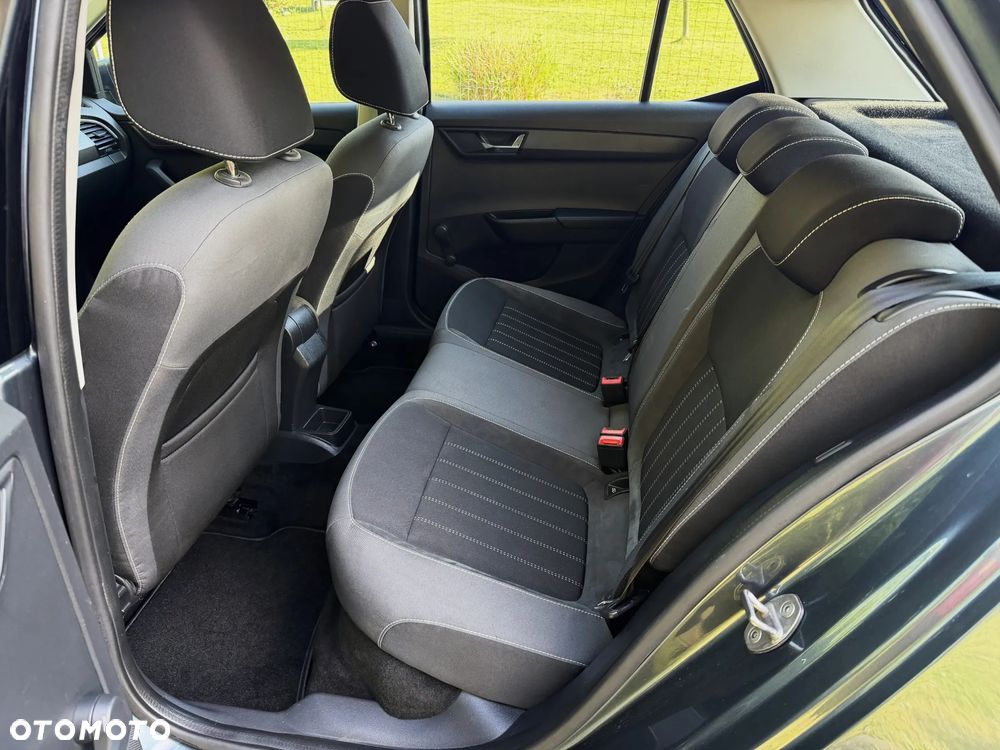 Skoda Fabia 1.0 TSI DSG Best of - 19