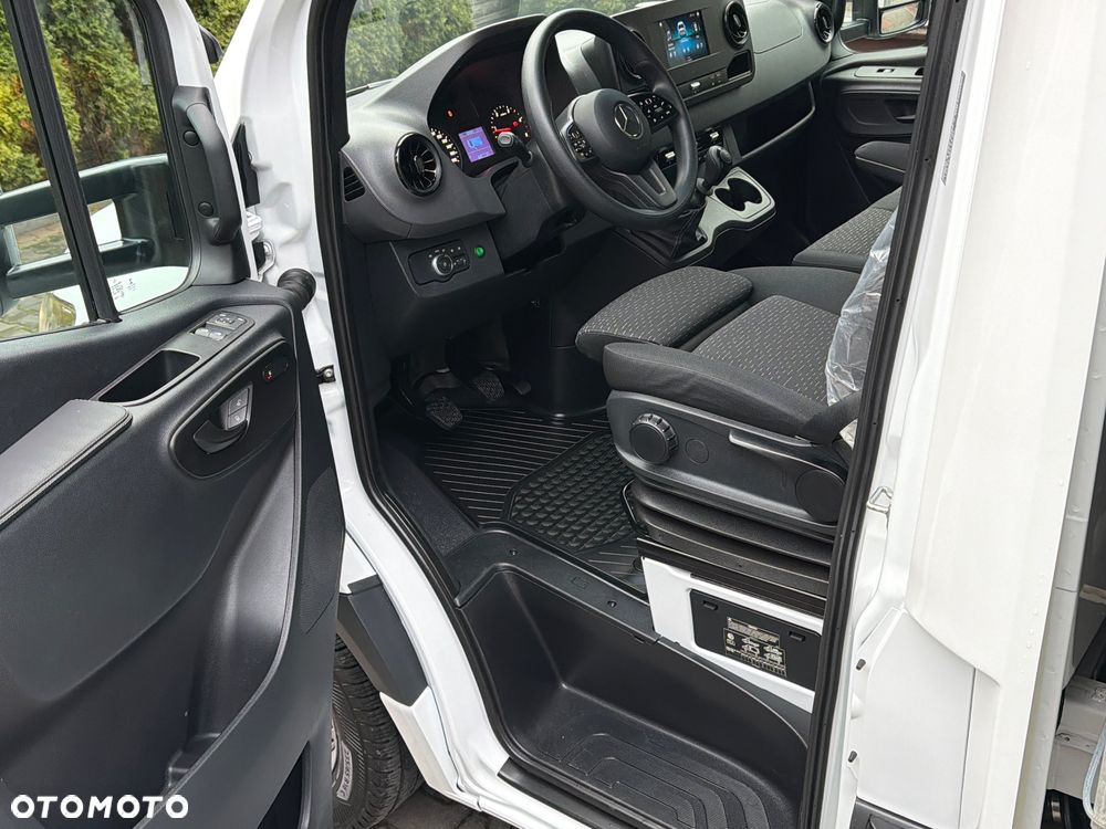 Mercedes-Benz SPRINTER 319 190 KONI 8 PALET BURTO FIRANKA NOWY CAŁKOWICIE PRZEBIEG 7.000 TYSIĘCY - 22