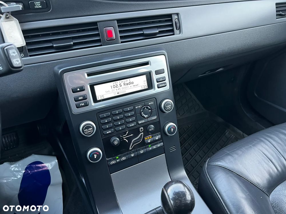 Volvo V70 2.0 Kinetic - 8