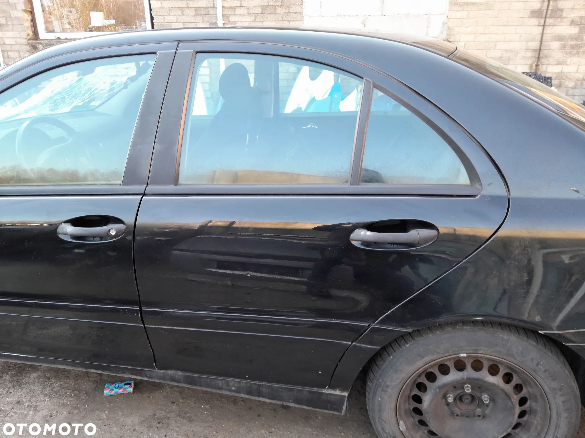 Drzwi tylne lewe MERCEDES C W203 lift 04-07r. C197 - 1