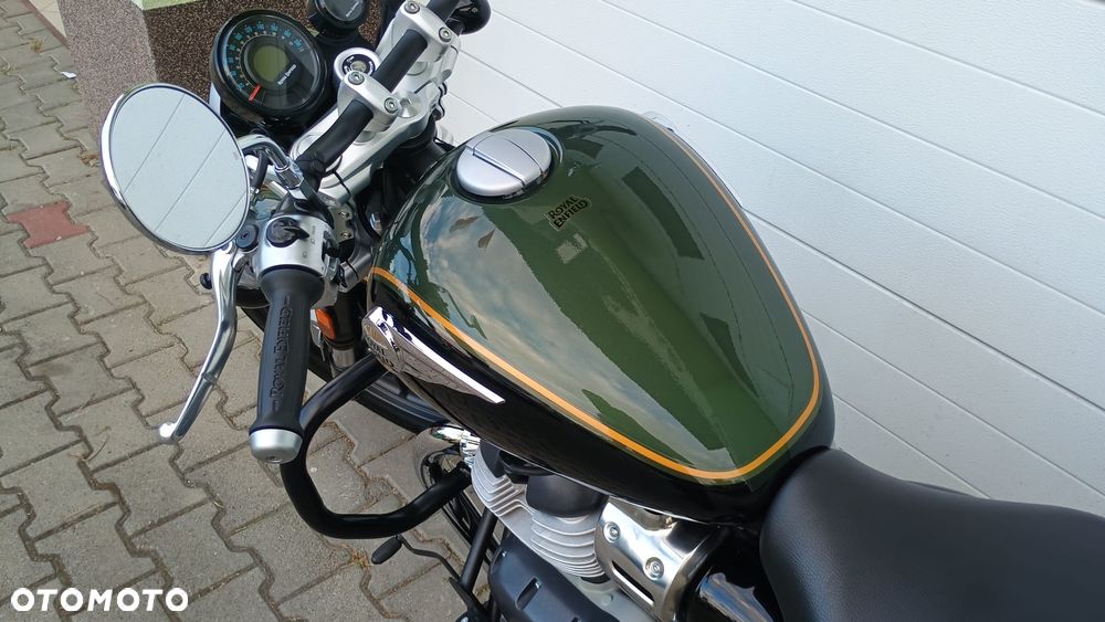 Royal Enfield Super Meteor - 10