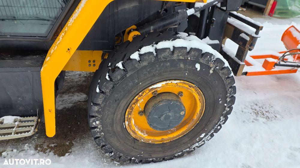 JCB 930-4 T4 - 13