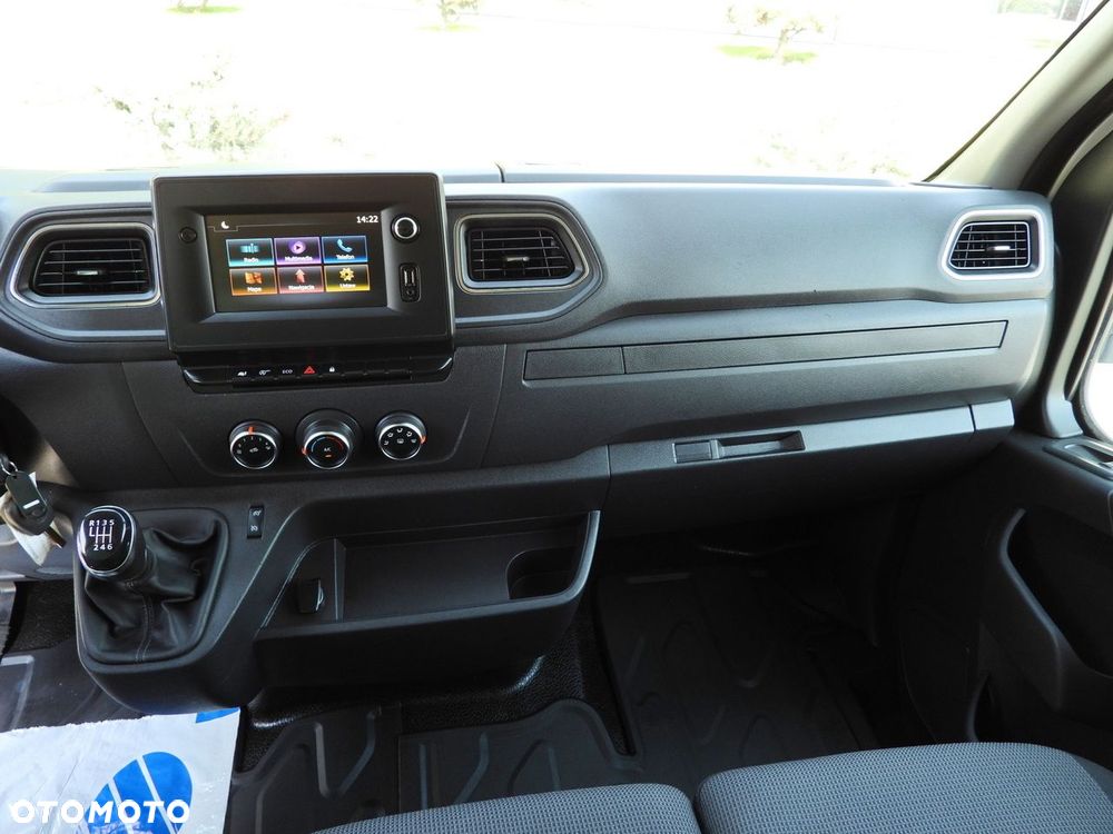 Renault MASTER  KONTENER WINDA 8 PALET TEMPOMAT NAWIGACJA LEDY BLIŹNIACZE KOŁA KLIMATYZACJA  145KM - 32