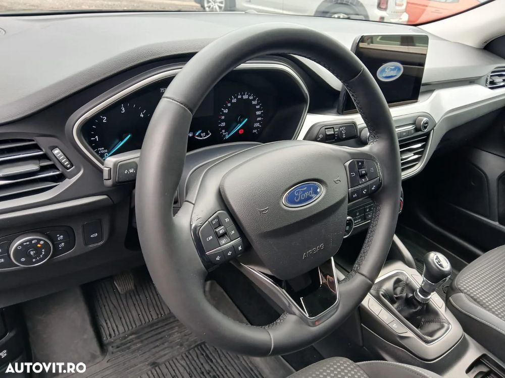 Ford Focus 1.5 EcoBlue Trend - 6