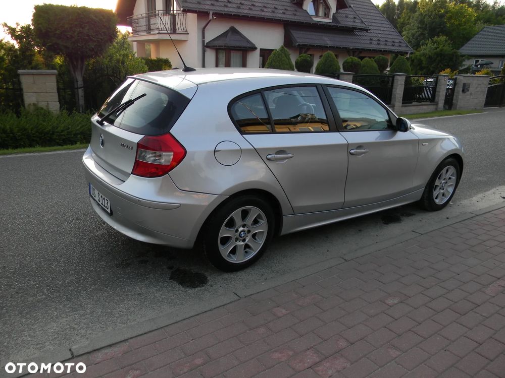 BMW Seria 1 116i - 29