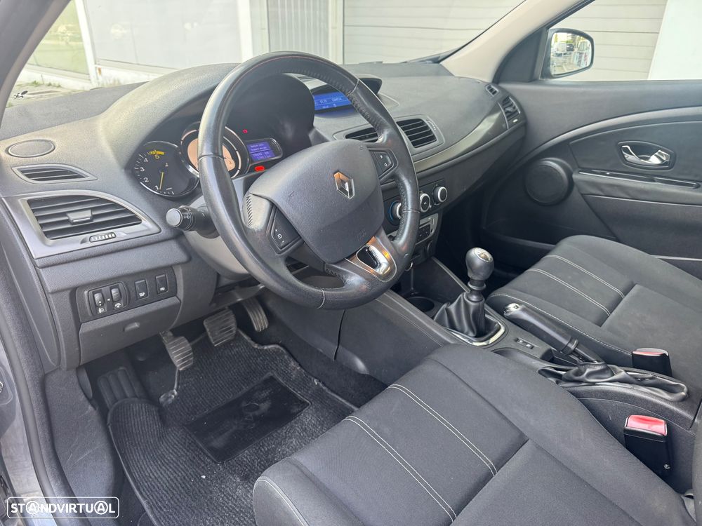 Renault Mégane 1.5 dCi Comfort SS - 7