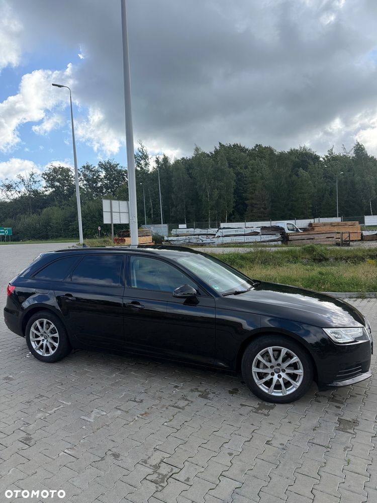 Audi A4 Avant 2.0 TDI S tronic - 2