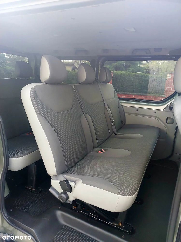 Opel Vivaro Tour Elegance L1H1 - 12