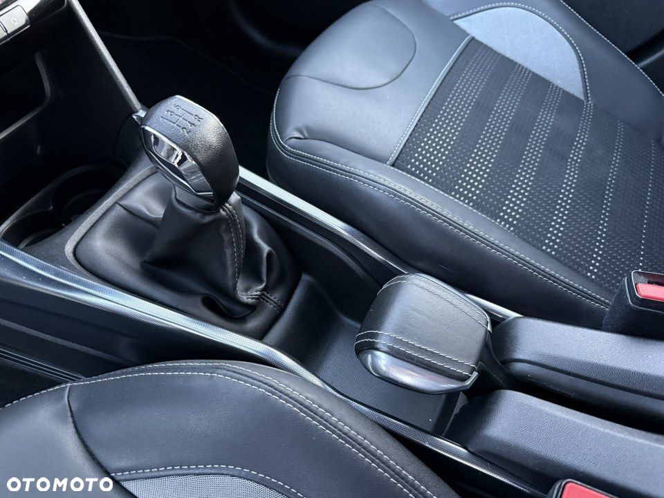 Peugeot 2008 120 VTI Allure - 26