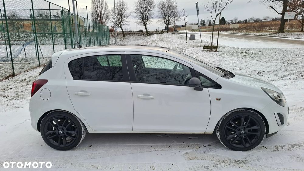 Opel Corsa 1.4 16V Color Edition - 2