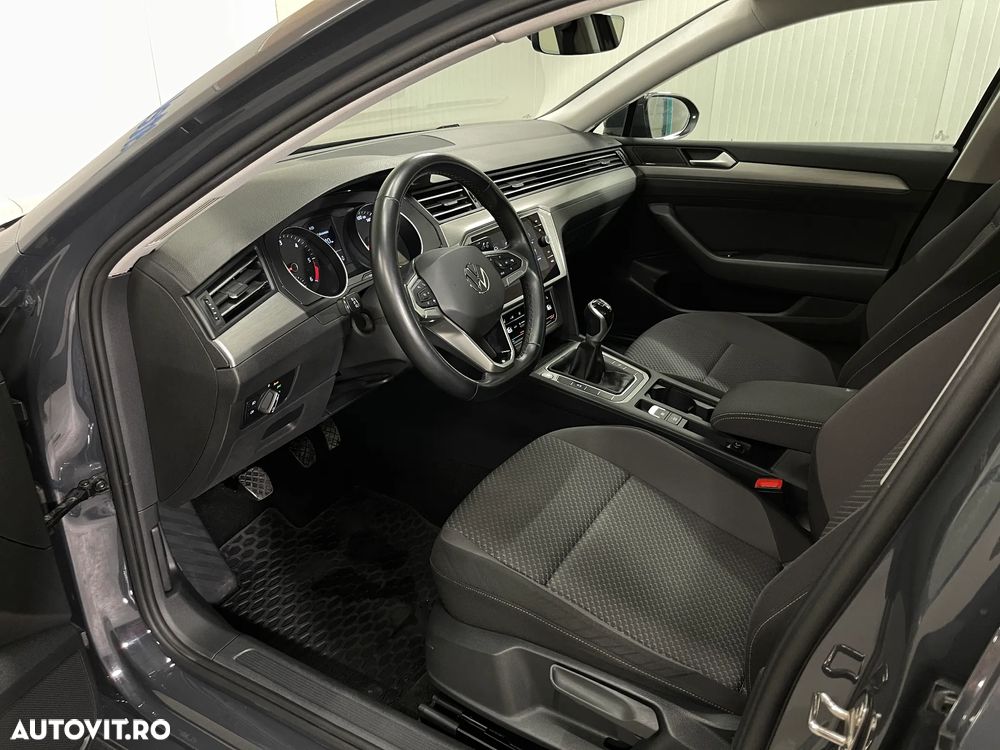 Volkswagen Passat 2.0 TDI Advance - 6