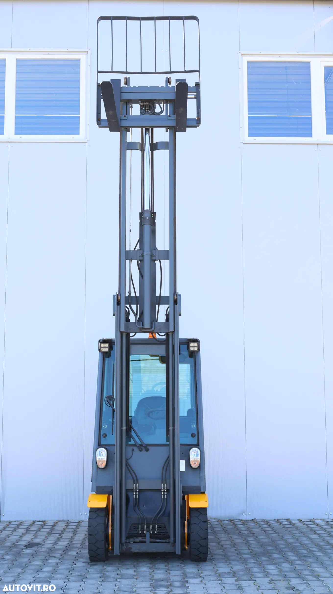 Jungheinrich DFG 320s - 8