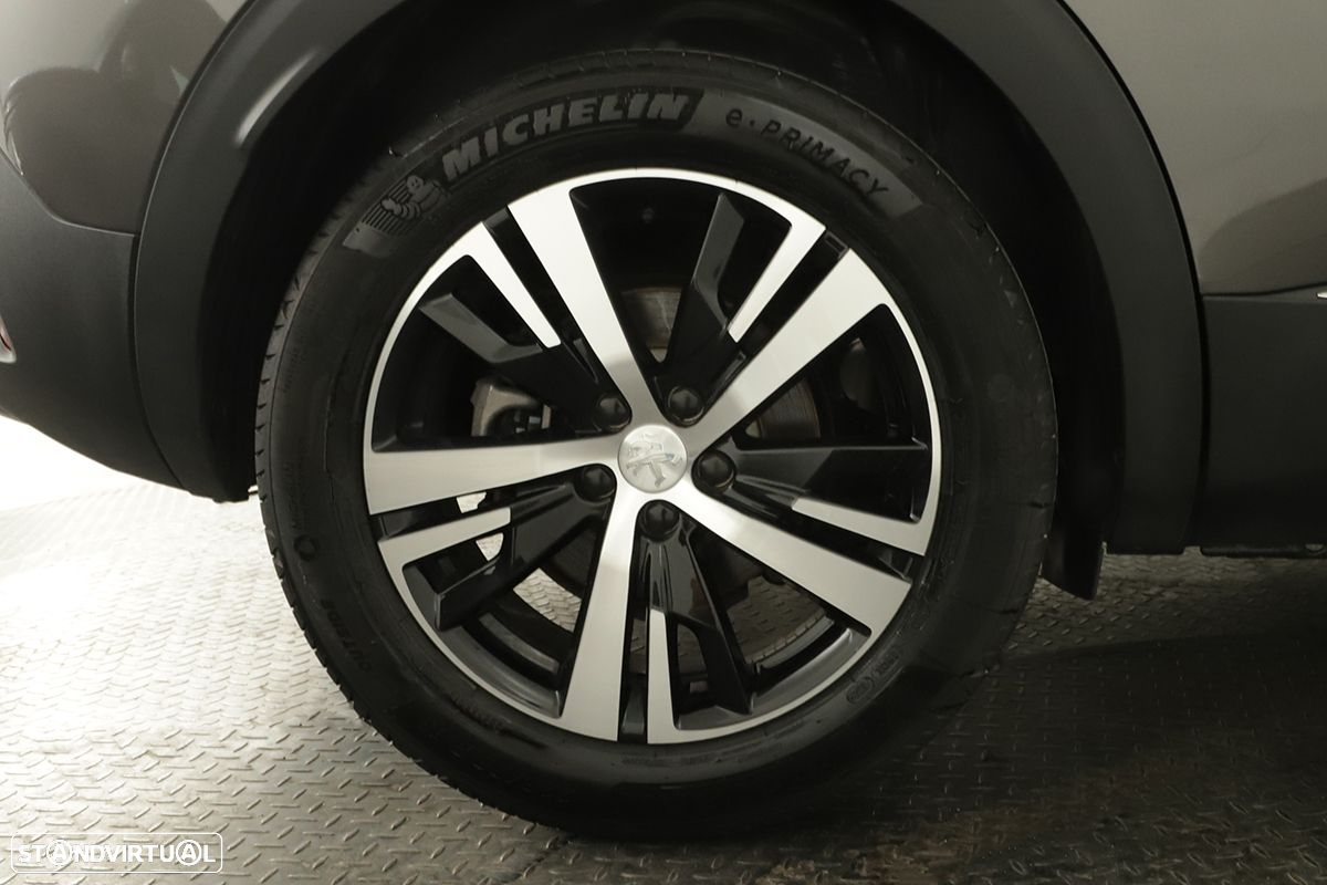 Peugeot 3008 1.2 PureTech GT EAT8 - 5
