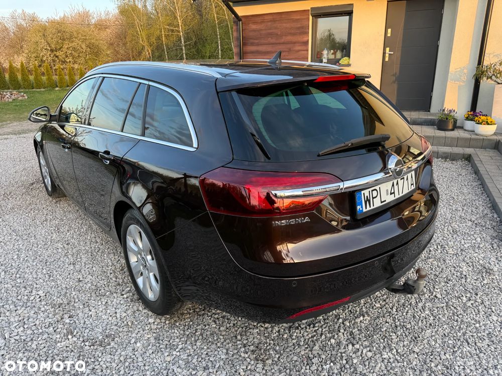 Opel Insignia - 12