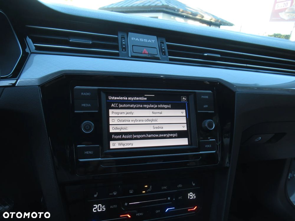 Volkswagen Passat 1.5 TSI EVO Business - 23