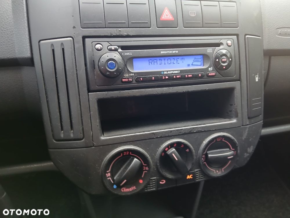 Volkswagen Polo 1.4 Comfortline - 14