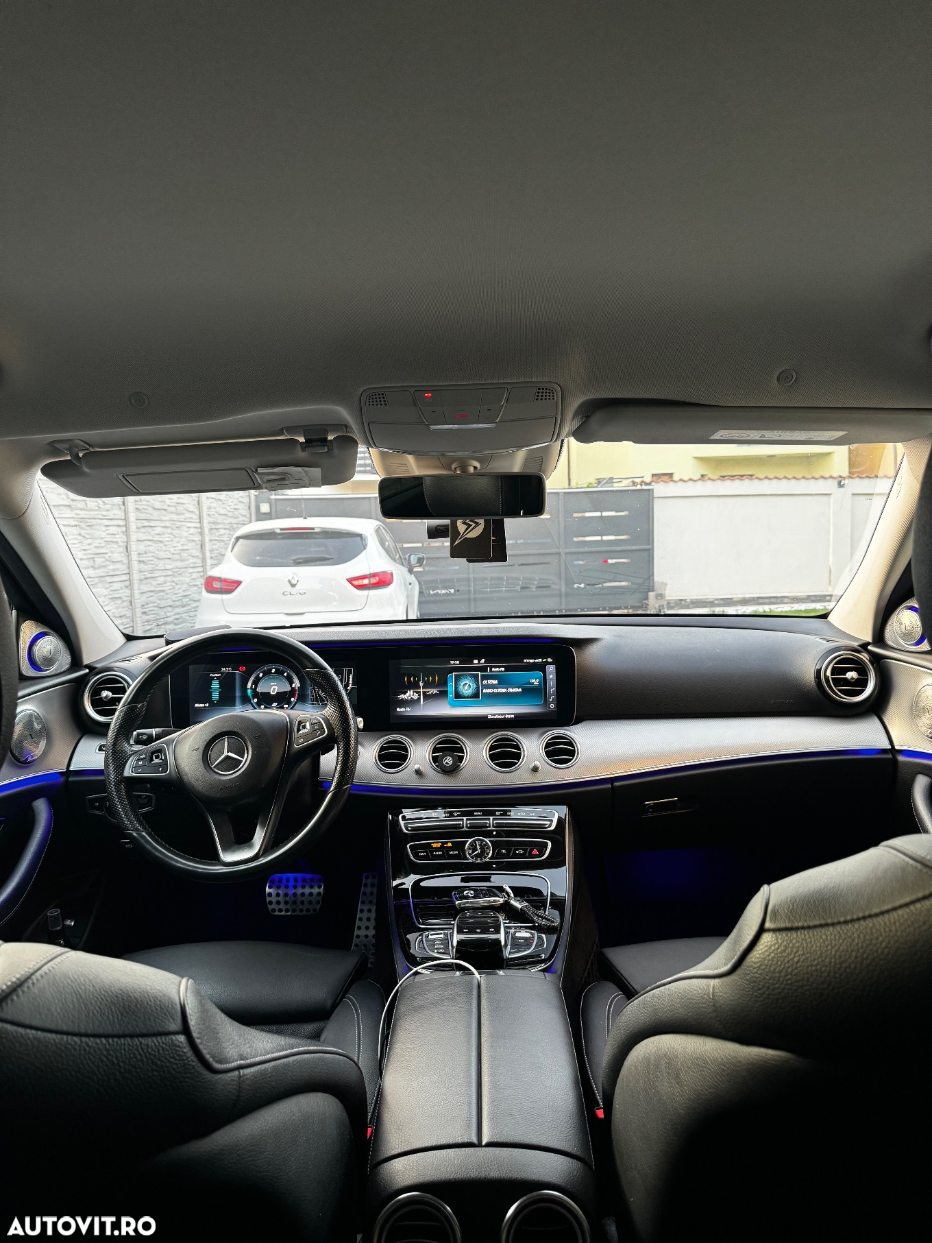 Mercedes-Benz E 220 d T-Modell Aut. - 6