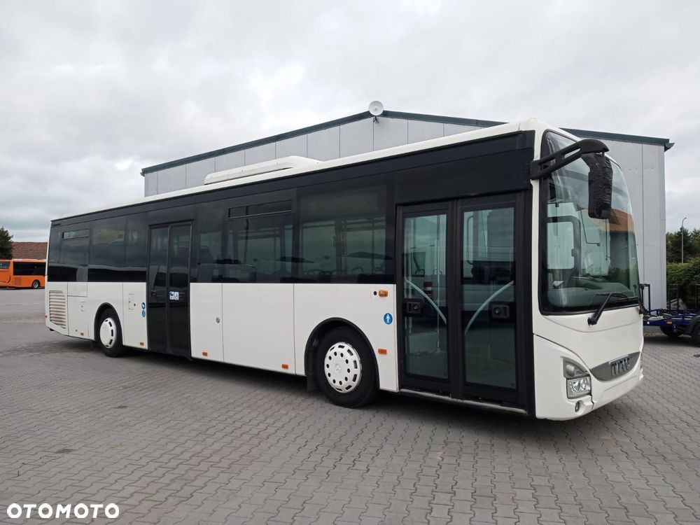 Iveco Crossway Low entry - 1