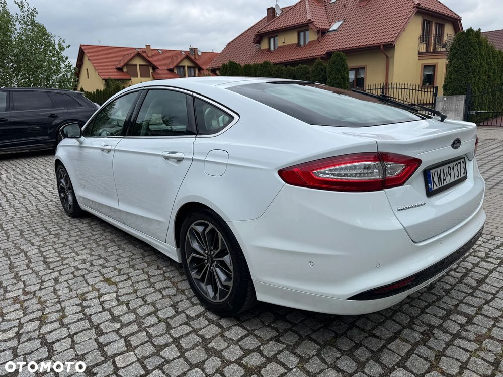 Ford Mondeo 2.0 TDCi STart-Stopp Titanium - 2