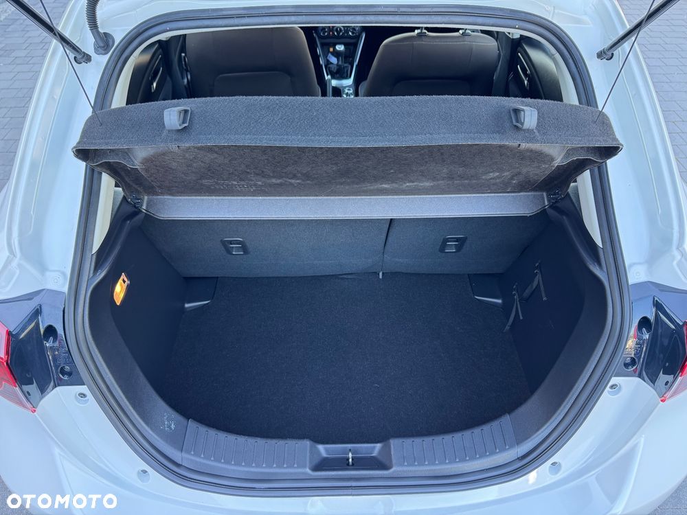 Mazda 2 SKYACTIV-G 90 White Edition - 37