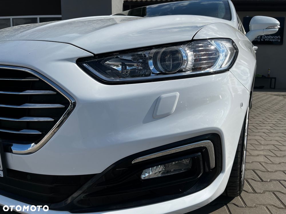 Ford Mondeo - 12