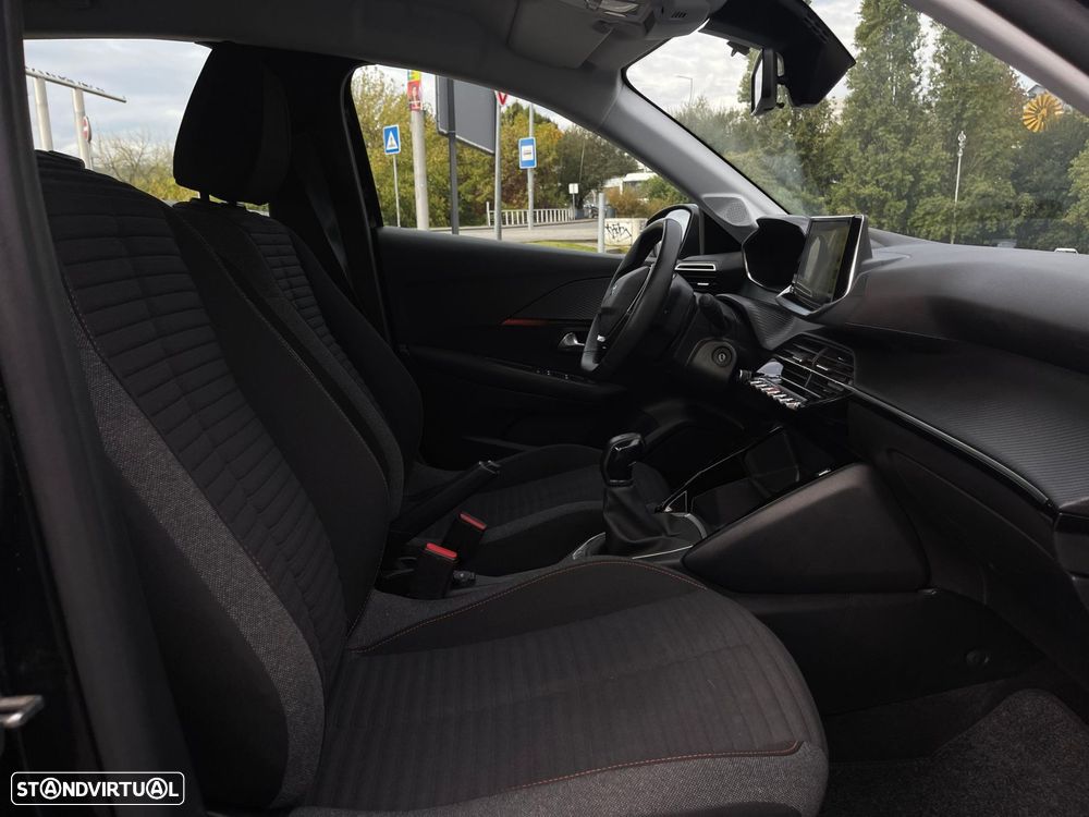 Peugeot 208 1.2 PureTech Active - 44