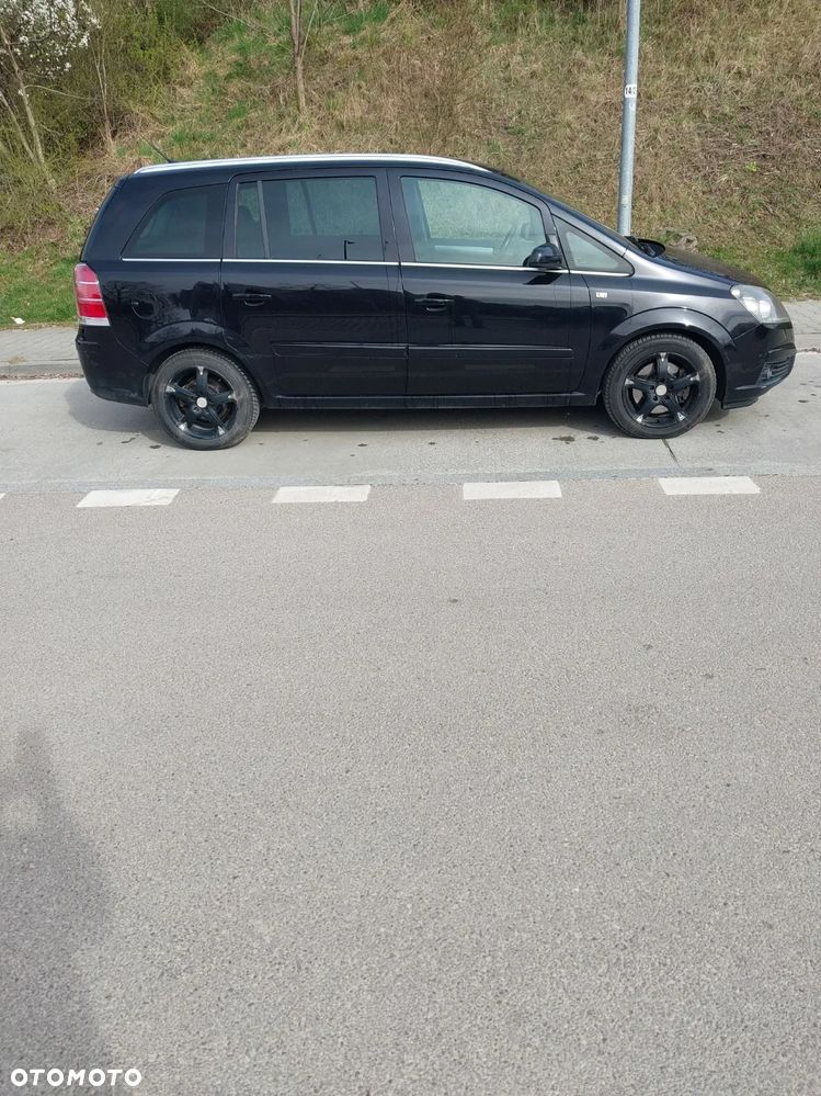 Opel Zafira 1.9 CDTI Edition - 4